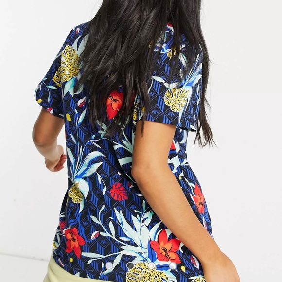 New w/ TAGS XS Adidas shirt - Picture 3 of 5